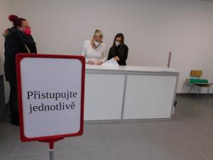Očkovací centrum na nám. Poperinge