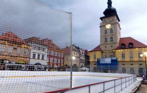 Kluziště před radnicí